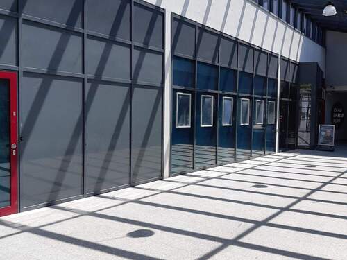 Passage Glasfront - Ladenfläche in beliebter Einkaufspassage mit individuellen Gestaltungsmöglichkeiten