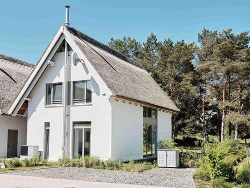Bild 1 - Provisionsfrei: Reetdach-Ferienhaus 'Loddinperle' in LoddinUsedom - Sauna, A+, Wärmepumpe
