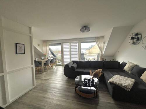 Wohn- und Essbereich - 4 Zimmer Etagenwohnung zum Kaufen in Dortmund