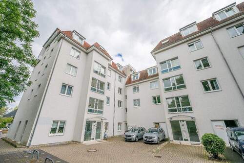 Hausansicht - 3 Zimmer Etagenwohnung zum Kaufen in Binz