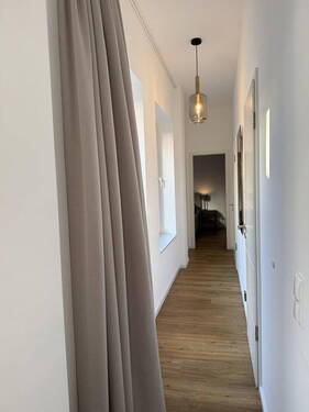 Flur zum Schlafzimmer - 