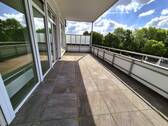 Terrasse - TOP Wohnung mit einer großzügigen Terrasse