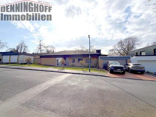 1 - Bungalow mit Doppelgarage in absoluter Top Lage von Holzwickede-Süd