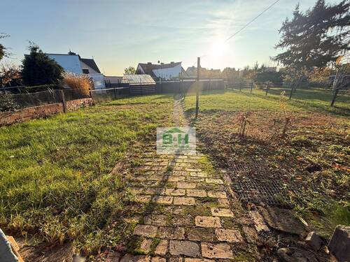 Grundstück - Doppelhaushälfte mit 135,00 m&sup2; in Sandersdorf-Brehna zum Kaufen