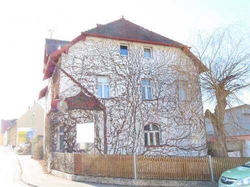 Haus - 1 Zimmer Mehrfamilienhaus, Wohnhaus in Auerbach