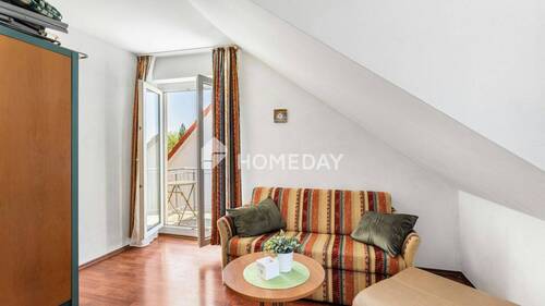 Wohnzimmer 1 - 2 Zimmer Etagenwohnung zum Kaufen in Wiek