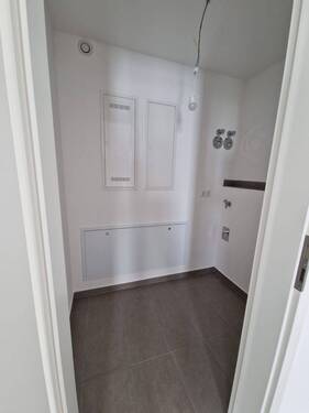 PHOTO-2025-09-11-10-42-19.jpg - 