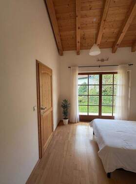 Bild 3 - 5 Zimmer Doppelhaushälfte in Hohenaschau