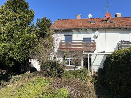 Haus vom Garten aus - Doppelhaushälfte mit 140,00 m&sup2; in Neunkirchen am Sand zum Kaufen