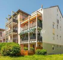 Wohnen mit Gartenkomfort - Charmante 3-Zimmer-Erdgeschosswohnung mit Terrasse und Garage - Teltow