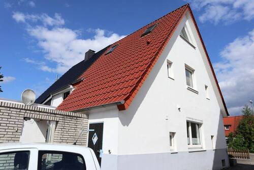 Kleines Familienidyll - 4 Zimmer Doppelhaushälfte in Delmenhorst