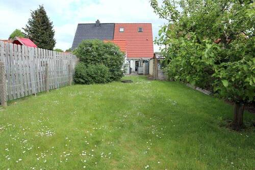 Wunderbarer Garten - Doppelhaushälfte mit 90,00 m² in Delmenhorst zum Kaufen