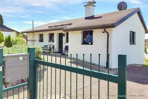 Einfahrt - 6 Zimmer Einfamilienhaus zum Kaufen in Bräunlingen / Unterbränd