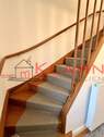 liebevoll renovierte Treppe - 