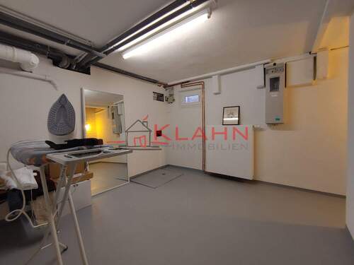 viel Platz im Keller...auch für die Technik - 