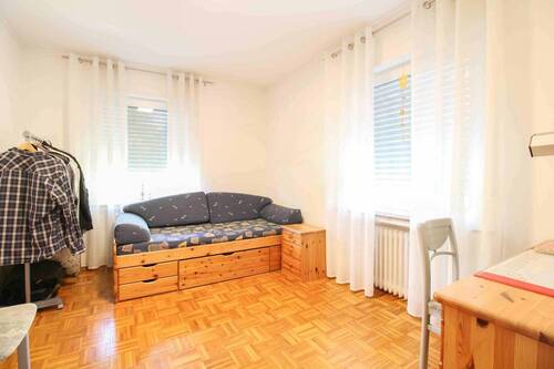 Schlafzimmer 3 - 