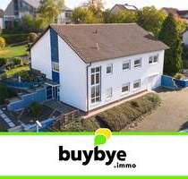 Großbadorf: Zweifamilienhaus mit großem Garten, Hanglage und Ausbaupotenzial - Ihr Zuhause mit Raum für Generationen - Großbardorf