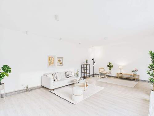 Wohnzimmer - Bungalow mit 135,50 m&sup2; in Hamburg zum Kaufen