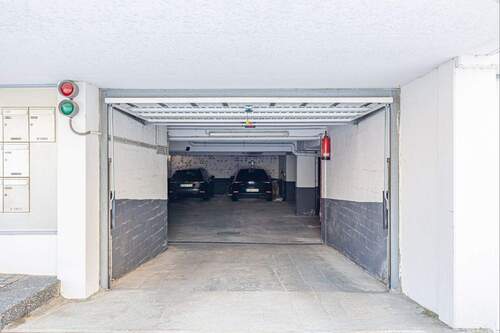 Zufahrt Tiefgarage - 