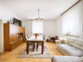 Wohnzimmer EG - 4 Zimmer Doppelhaushälfte in Graben-Neudorf / Graben