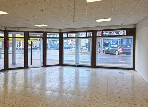 Schaufenster - Gewerbeobjekt (Büro, Produktion, Verkauf) in Langenfeld