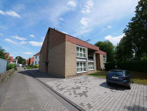Außenansicht - Vermietete 1-Zimmer-Wohnung mit Stellplatz und Einbauküche