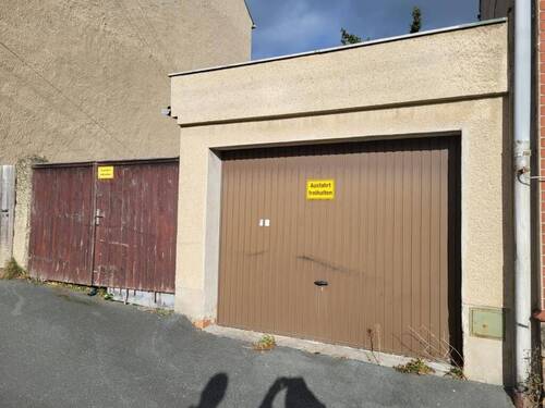 Garage Hauptansicht - 1 Zimmer Mehrfamilienhaus, Wohnhaus in Pausa-Mühltroff