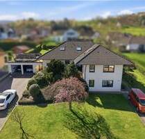 Großzügiges Zweifamilienhaus in ruhiger Lage von Oberemmel - Konz