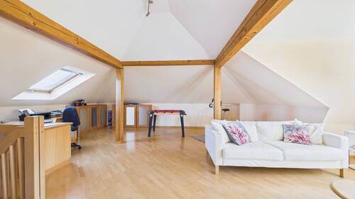 CAM04238G0-PR0061-STILL032.jpg - 