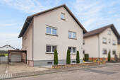 Außenansicht - 8 Zimmer Mehrfamilienhaus, Wohnhaus zum Kaufen in Waghäusel / Kirrlach