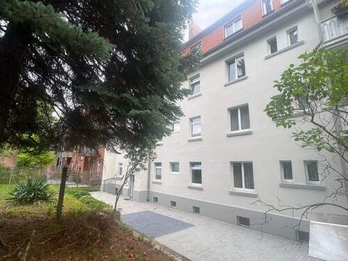 Ansicht Hofseite 2 - WG tauglich: sofort beziehbare, kleine aber gut geschnittene 3-Zimmer-Wohnung in der Brühlervorstadt