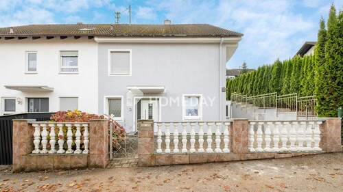 Außenansicht 4 - Lichtdurchflutetes Zuhause mit Komfort, Energieeffizienz und viel Charme