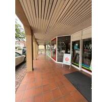 Handelsfläche mit 12 Tiefgaragen und Außenstellplätzen und langjährigem Mieter - Lörrach Brombach