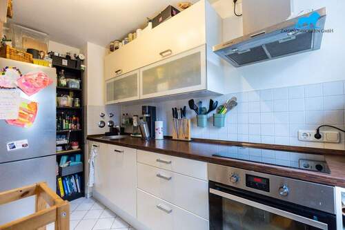 Küche mit Einrichtungsbeispiel - 