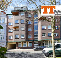 TT bietet an: Großzügige 3-Zimmer-Eigentumswohnung am Kurpark mit Westbalkon, Fußbodenheizung, Fahrstuhl und Carport! - Wilhelmshaven-Innenstadt