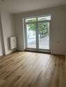 Wohnzimmer - GROSSZÜGIGE DREIZIMMERWOHNUNG IM HERZEN VON MÖNCHENGLADBACH