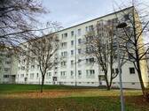 Hausansicht - Einfach passendes Zuhause - 340,00&nbsp;EUR Kaltmiete, ca.&nbsp; 60,10&nbsp;m&sup2;&nbsp;Wohnfl&auml;che