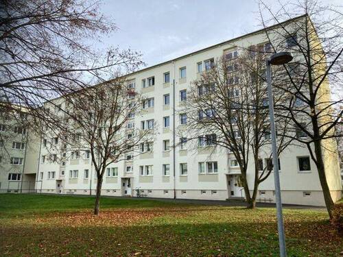 Hausansicht - Einfach passendes Zuhause - 340,00&nbsp;EUR Kaltmiete, ca.&nbsp; 60,10&nbsp;m&sup2;&nbsp;Wohnfl&auml;che