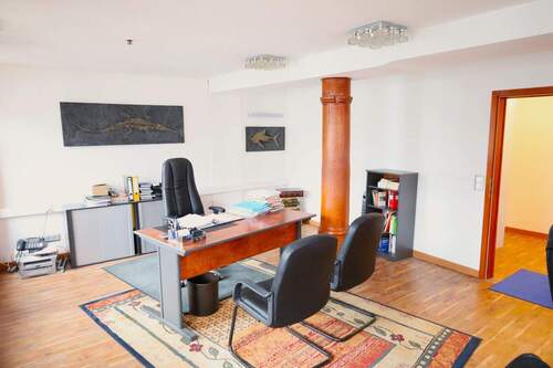 Chefbüro - Büro mit 120,00 m&sup2; in Balingen zum Kaufen