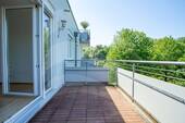 Balkon - Etagenwohnung mit 80,40 m&sup2; in Landshut zur Miete