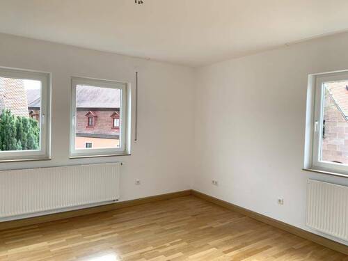 Wohnzimmer - 2 Zimmer Etagenwohnung zur Miete in Nürnberg