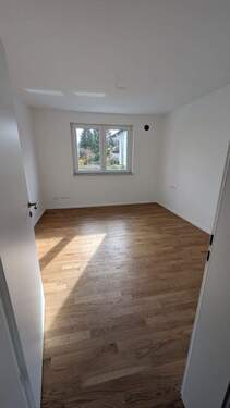 Schlafzimmer (real) - 