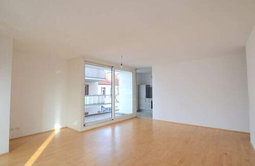 Wohnbereich Ansicht 2 - 2 Zimmer Etagenwohnung in Kronberg im Taunus