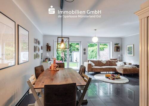 Wohn- und Esszimmer - 5 Zimmer Reihenmittelhaus in Münster
