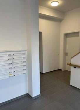 Eingangsbereich - Etagenwohnung mit 46,30 m&sup2; in Frankfurt am Main zum Kaufen