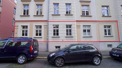 Die Wohnung befindet sich in Hochparterre des Hauses - 4 Zimmer Etagenwohnung in Weimar