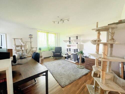 Wohnzimmer - 2 Zimmer Etagenwohnung zum Kaufen in Krefeld