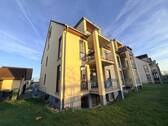 Bild 1 - Attraktive 3 Zimmerwohnung in Grafenhausen - Perfekt für Paare und kleine Familien!