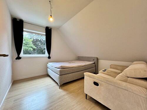 WHG 2: Schlafen I Dachgeschoss - 