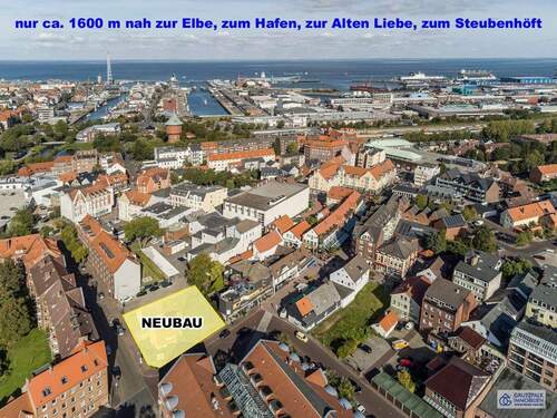 so nah zur Elbe und zum Hafen - 